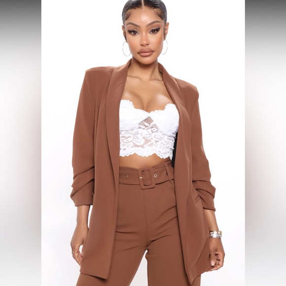 Fashion Nova Jackets & Blazers - Fashion Nova NWOT Celine Brown Blazer Size Small